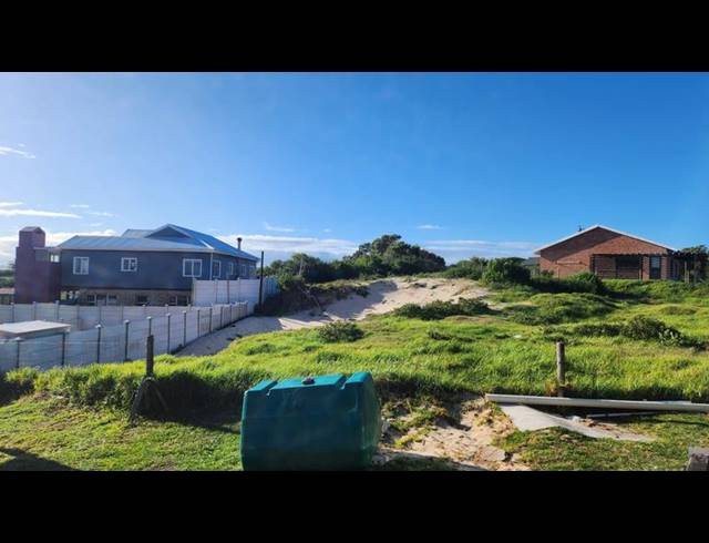 LAND FOR SALE IN PARADISE BEACH